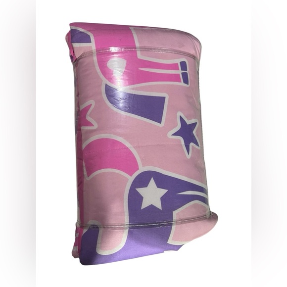 Jay Franco Trend Collector Unicorn Glow in The Dark Full Comforter & Sham Set - Picture 2 of 7